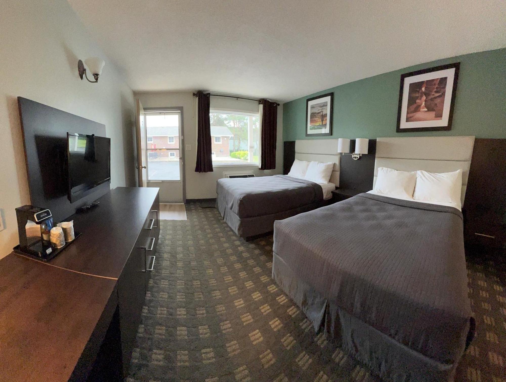 Wellington Inn Bracebridge Εξωτερικό φωτογραφία
